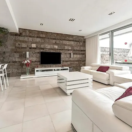 Premium & Luxury Villas Habitats Del Duque Vila