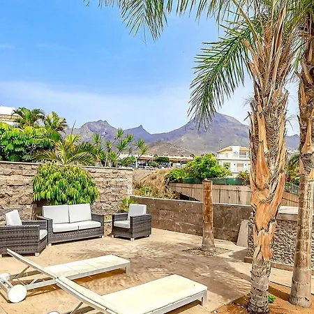 Premium & Luxury Villas Habitats Del Duque فيلة *