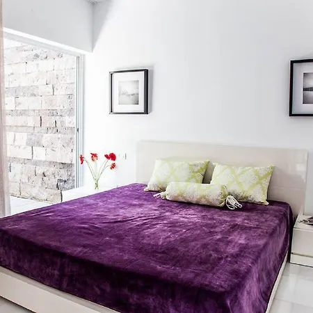Premium & Luxury Villas Habitats Del Duque فيلة